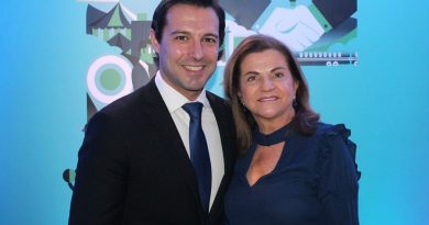 pessoas na foto