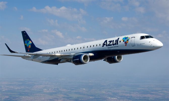 Azul
