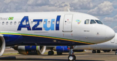 Azul