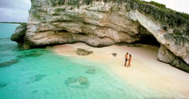Sandals Rsorts