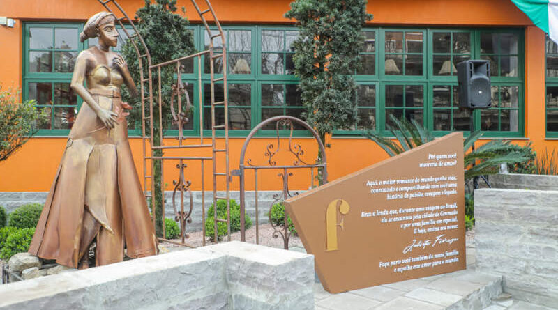 Gramado - Julieta Fioreze