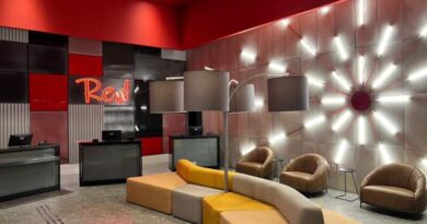 Radisson RED