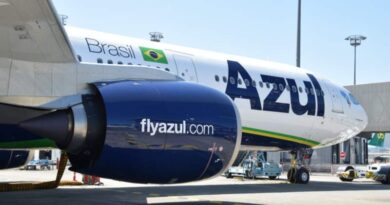 Azul