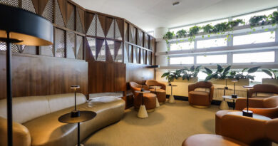 W Premium Lounge