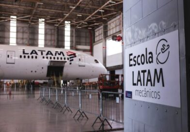 LATAM abre 40 vagas para primeira turma externa da Escola de Mecânicos LATAM